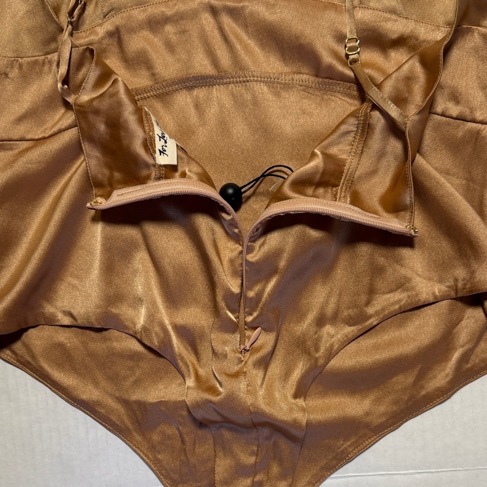 FOR LOVE & LEMONS NWT Champagne Silk Blend Satin Bodysuit Lingerie Deep V Size M - Picture 13 of 15